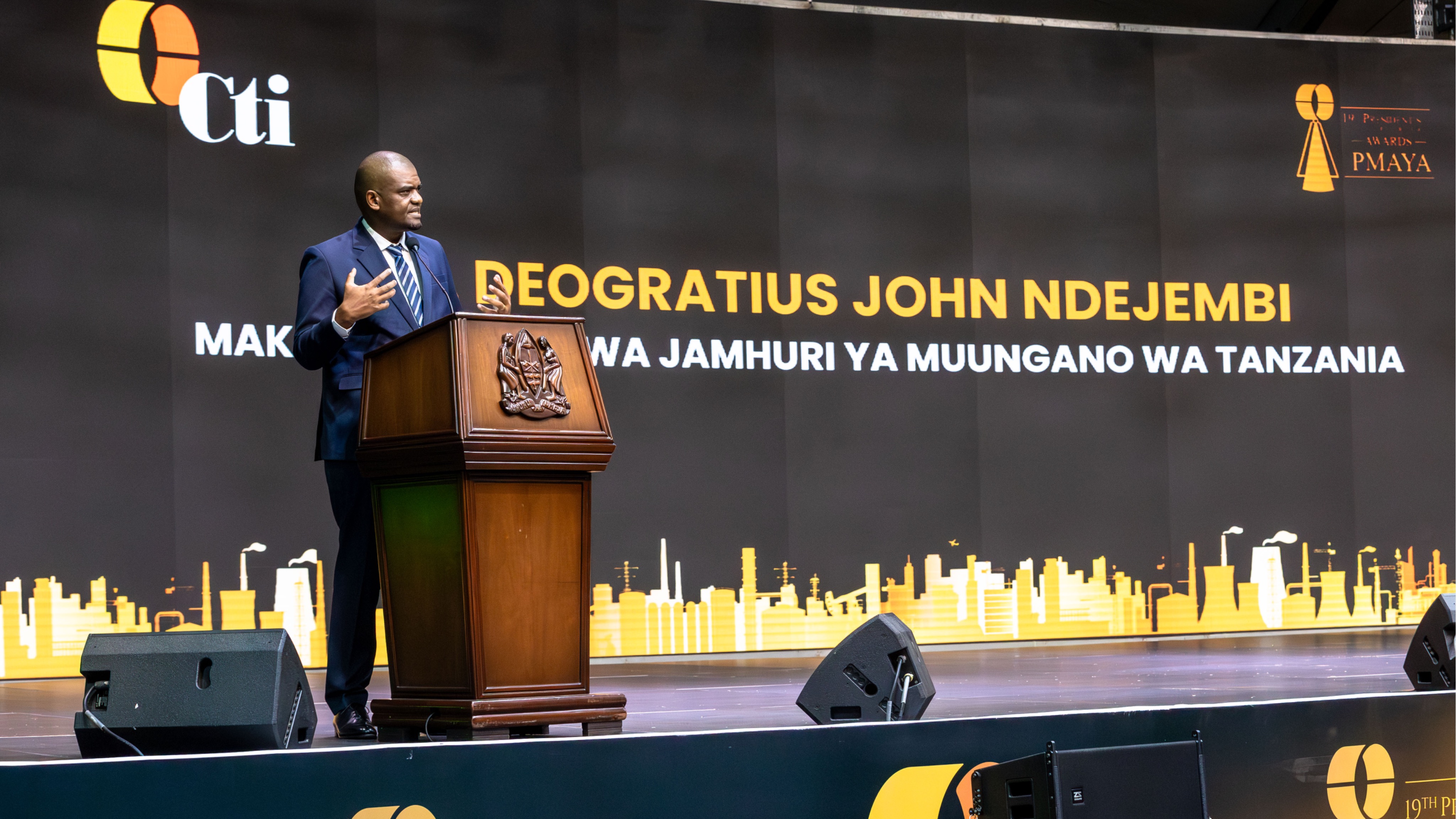 Makamu wa Rais aelekeza kuangaliwa kupanda bei ya saruji