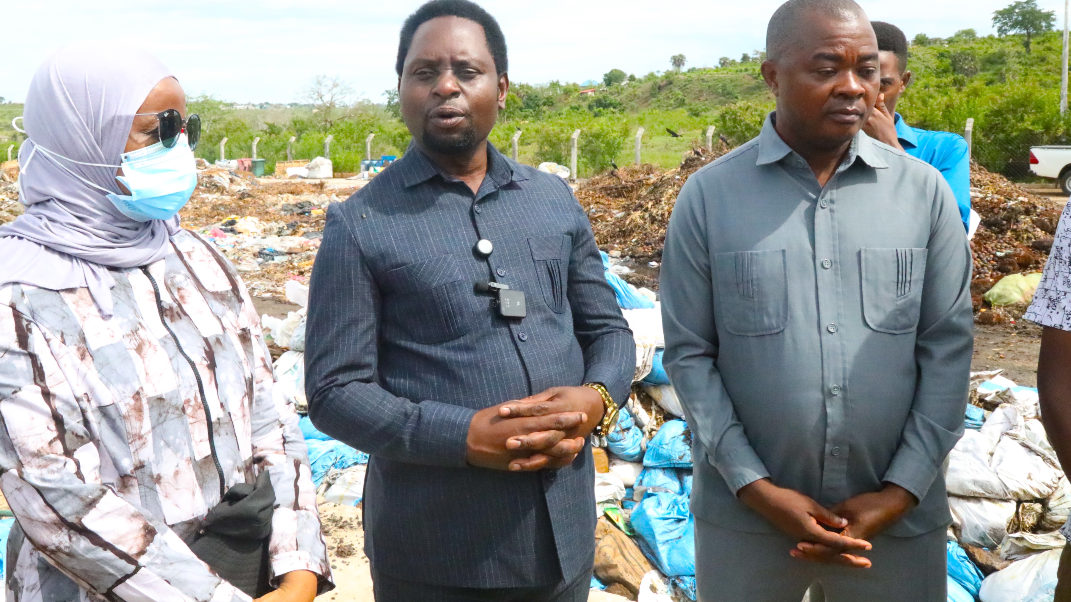 Dkt. Dugange ahimiza matumizi ya dampo kuzuia kuzaaga ovyo kwa taka