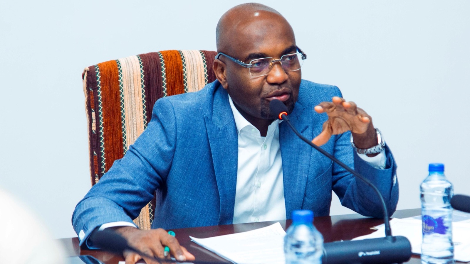 Waziri Masauni ateta na watendaji wa Ofisi ya Makamu wa Rais