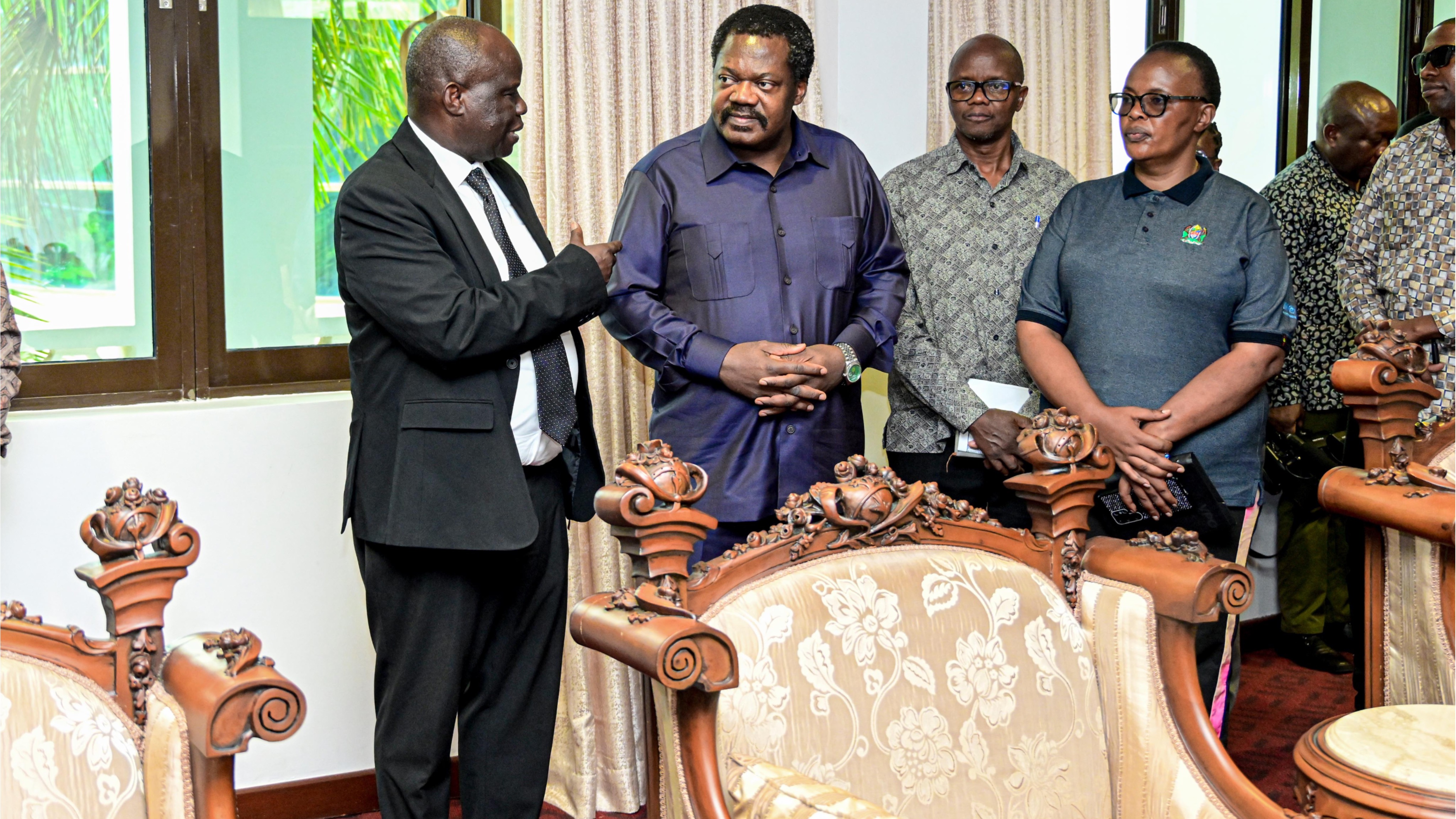 Makamu wa Rais akagua ukarabati jingo la Ofisi yake Dar